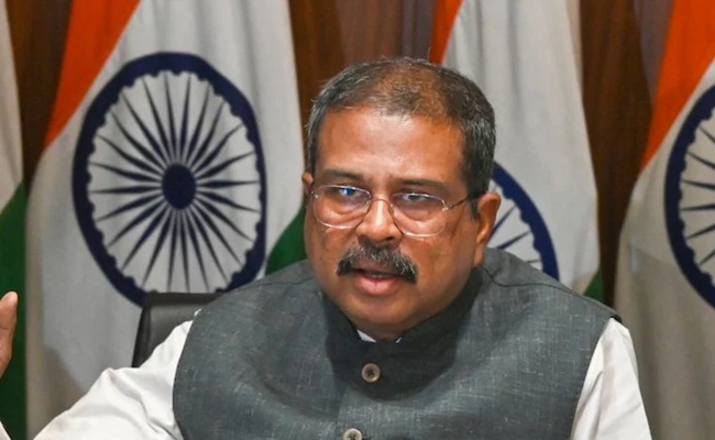 Dharmendra Pradhan resigns as Education Minister amid Jantar Mantar protests