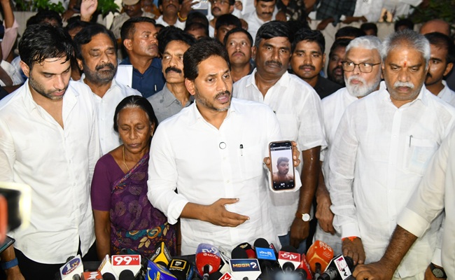 Jagan demands CBI probe into Vijayawada custodial death