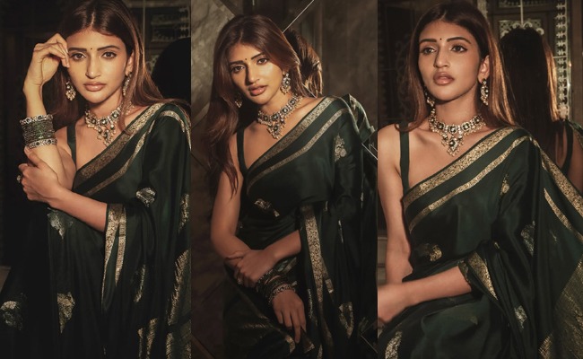 HOT: Timeless Grace In Saree
