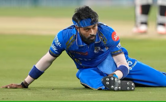 Hardik Breaks Down, MI Exit Buzz Explodes