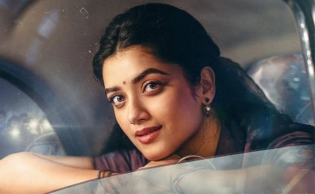 Studio Talk: Fingers Crossed For This Heroine