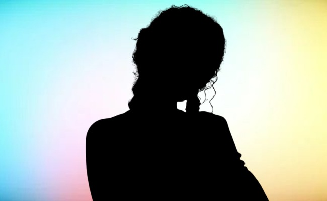 Actress Worried Over Boyfriend's Uncertain Plans
