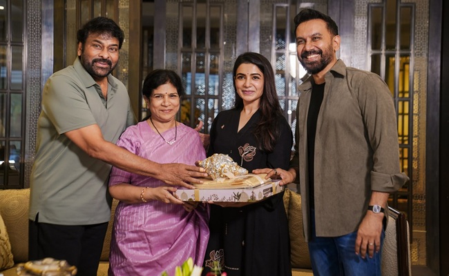 Megastar Chiranjeevi Confirms Samantha Is Going to Be a Mom
