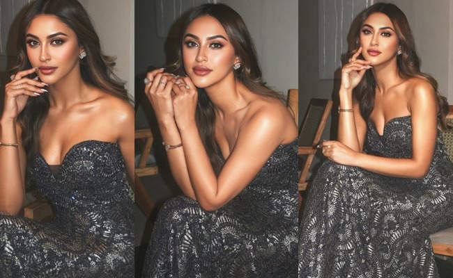HOT: 'Dhurandhar' Dancer Glows In Sensuous Pose