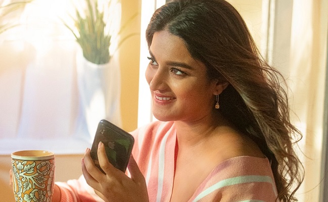 Nidhhi Agerwal Appears Before ED in Betting Apps Case
