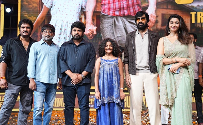 Irumudi Will Celebrate Success: Ravi Teja
