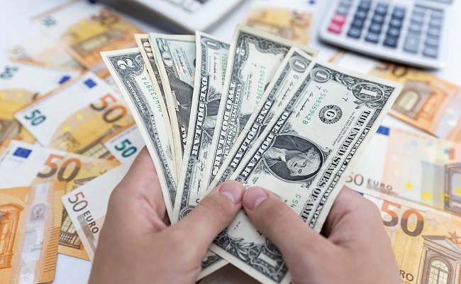 Top Indian banks offer NRIs up to 6.6 pc on US dollar deposits