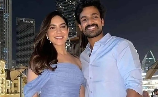 Ritu Varma and Vaishnav Tej Continue Their Relationship