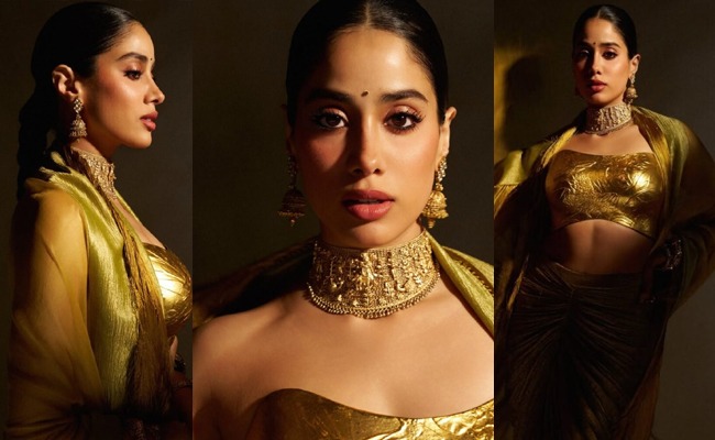 HOT: Pan India Beauty Glows In Golden Bra
