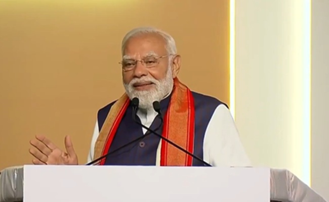 'Better Ally With Me': PM Modi's Witty Jab At Revanth Reddy