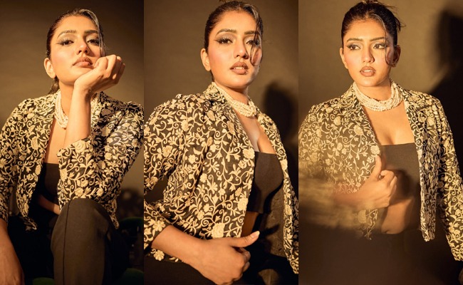 HOT: Telugu Beauty Steals Attention