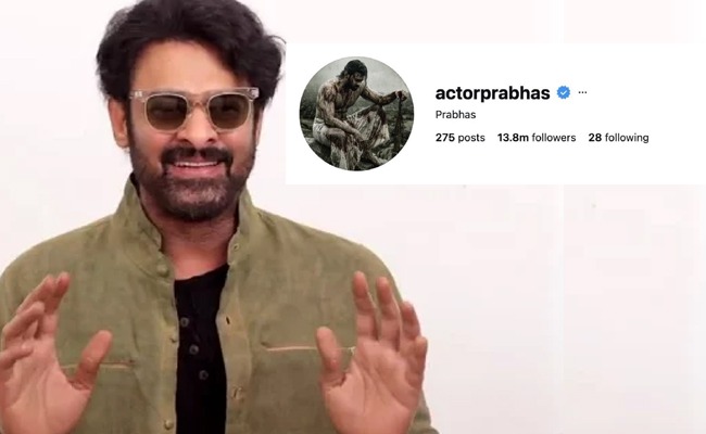 After 7 Years, Prabhas Replaces Baahubali DP With Fauzi