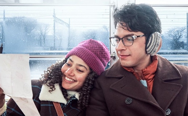 'Ek Din' Review: Emotional Peak; Logically Weak