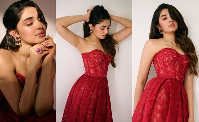 HOT: Cute Shetty Turns Heads In Red