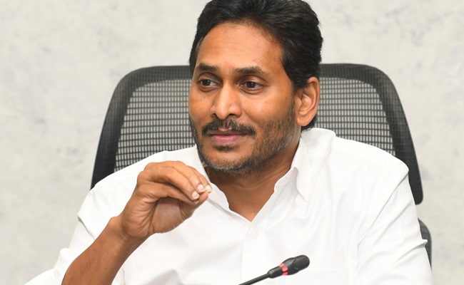 Andhra Pradesh: Jagan tears into 'Smart Kitchens' plan