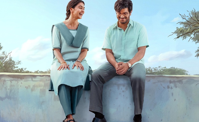 Sri Sri 1st Look: Dulquer, Pooja's Endearing Chemistry