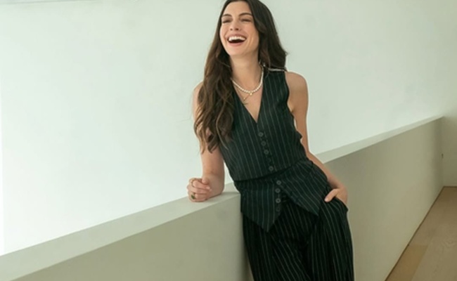 Actress says she was 'shocked' to get pregnant