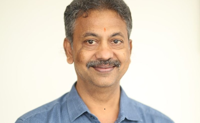 Producer Advises Media, But Contradicts Himself