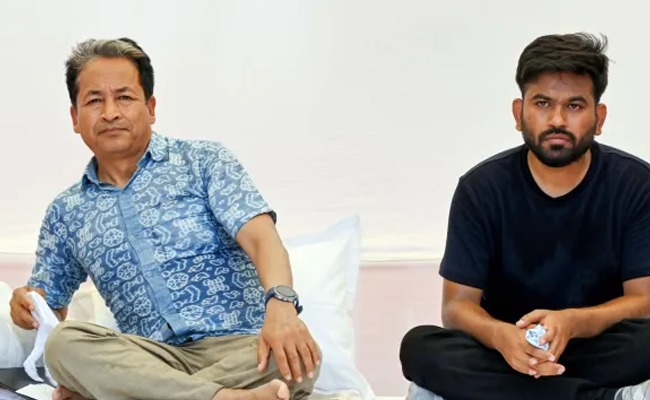 Wangchuk Forgotten, Dipke Stole Entire Glory