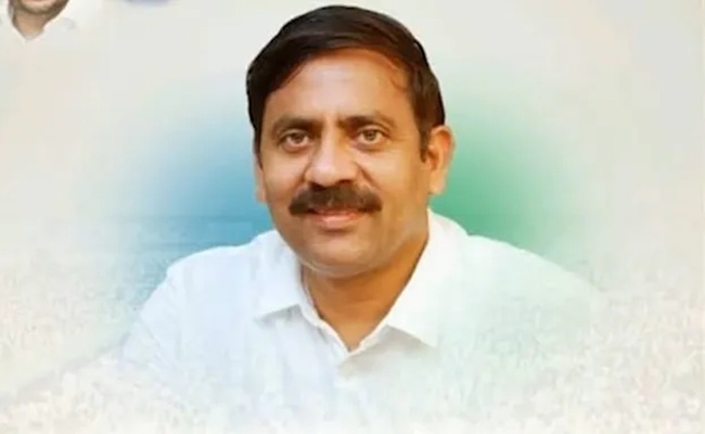 ED Raids YSRCP Leader in Rs 3,000 Crore Fraud Case