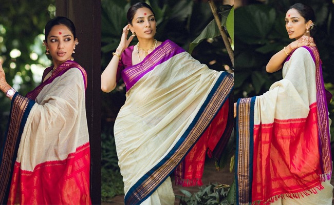 Pics: Grace Wrapped In Timeless Tradition