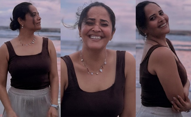 HOT: Anasuya's Beachside Charm Wins Hearts