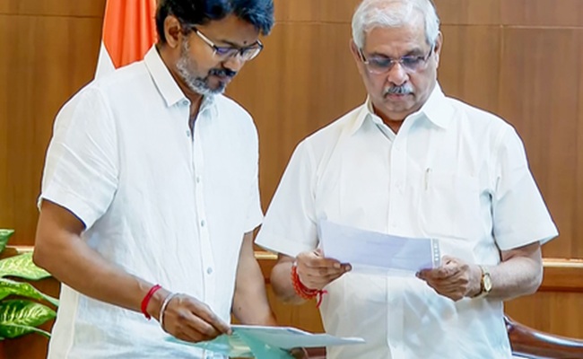 Tamil Nadu Stares At President’s Rule?
